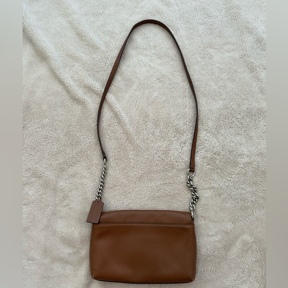 Coach Turnlock Pebbled Leather Crossbody Bag - Picture 3 of 6